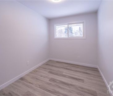 For Lease - 759 Adams Avenue Unit# A, Elmvale Acres and Area, Ontario - Photo 2