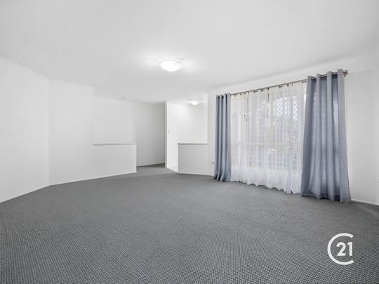 Amazing Renovated Family Home - $1050 Per Week - Unfurnished - Photo 1