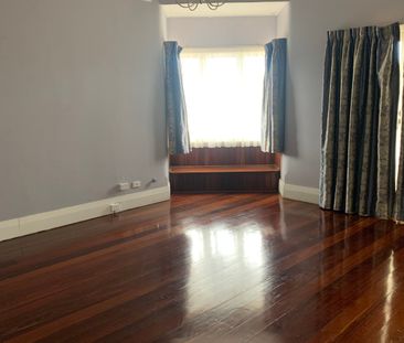 Bassendean - Photo 3