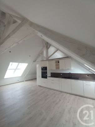 Location Appartement 3 pièces 77m² CHERBOURG-EN-COTENTIN 50100 - Photo 1