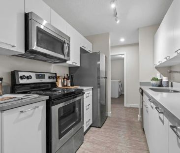 Elan — 2 Bedroom 1 Bath - Photo 1