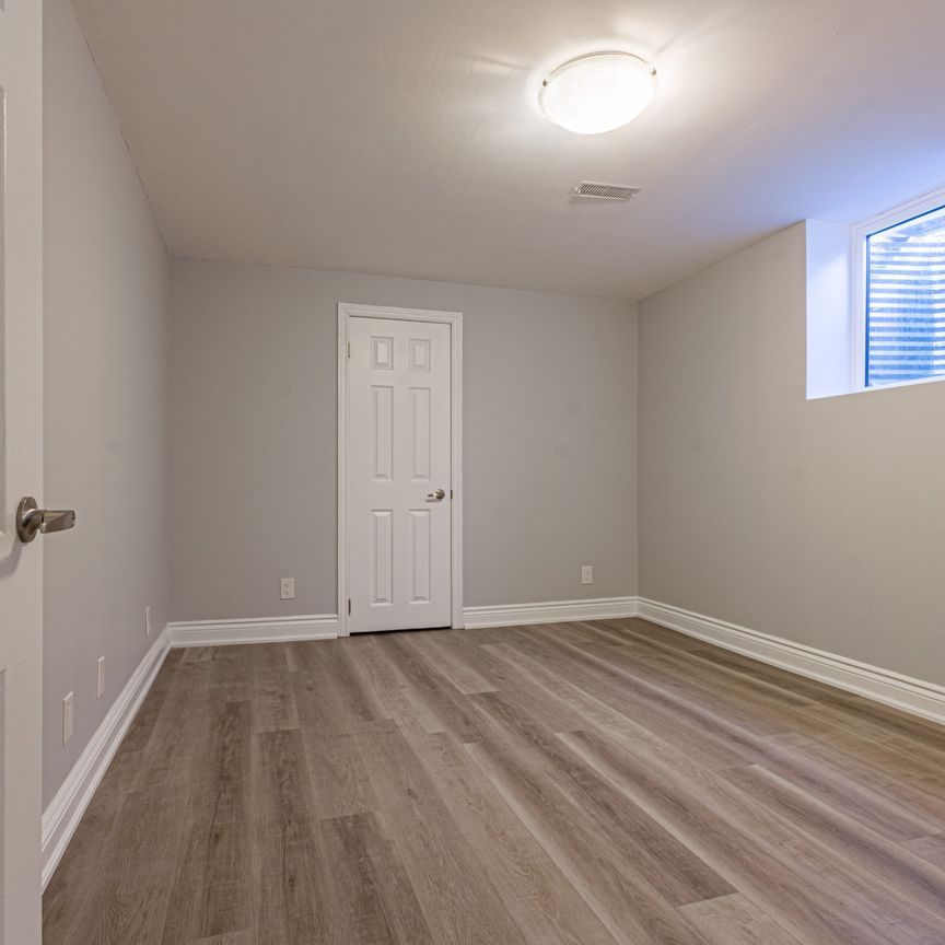 For Lease - 5118 Misty Pine Crescent Unit# Lower, Mississauga, Ontario - Photo 1