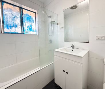 Home For Rent - Photo 5