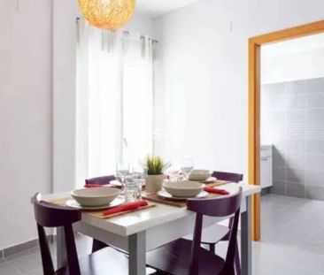 Piso en alquiler en Calle Huelva, cerca de Calle de Felipe Hidalgo - Photo 2