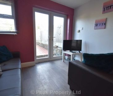 1 Bed - Room 2, Hartington Place, Southend On Sea - Photo 1