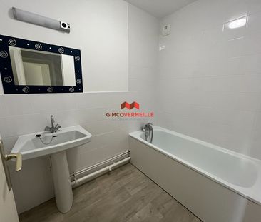 Location Appartement 2 pièces 48m² - Photo 4