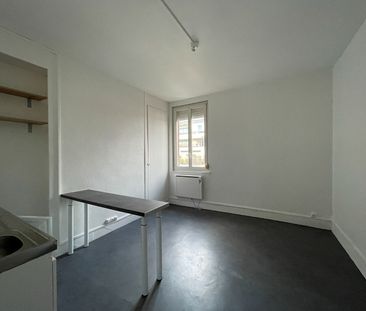 Location Appartement 1 pièce 20m² - Photo 3