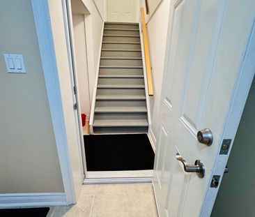 For Lease - 8 Winthrop Place Unit# Lower, Hamilton, Ontario - Photo 4