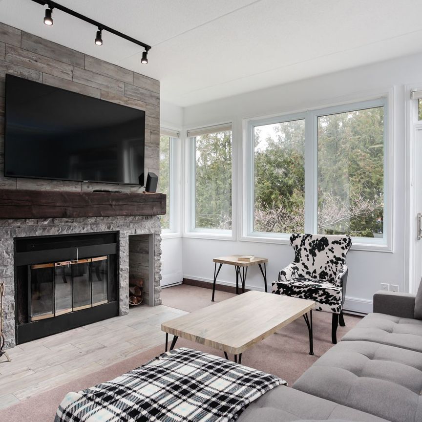 For Lease - 107 Ann Heggtveit Drive Unit# 112, Blue Mountains, Ontario - Photo 1