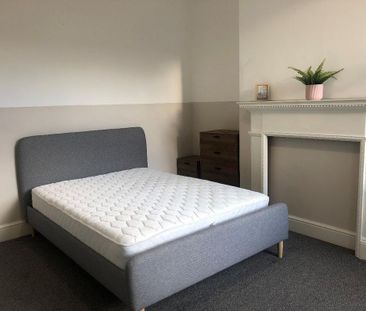 2 bedroom house share to rent - Photo 1