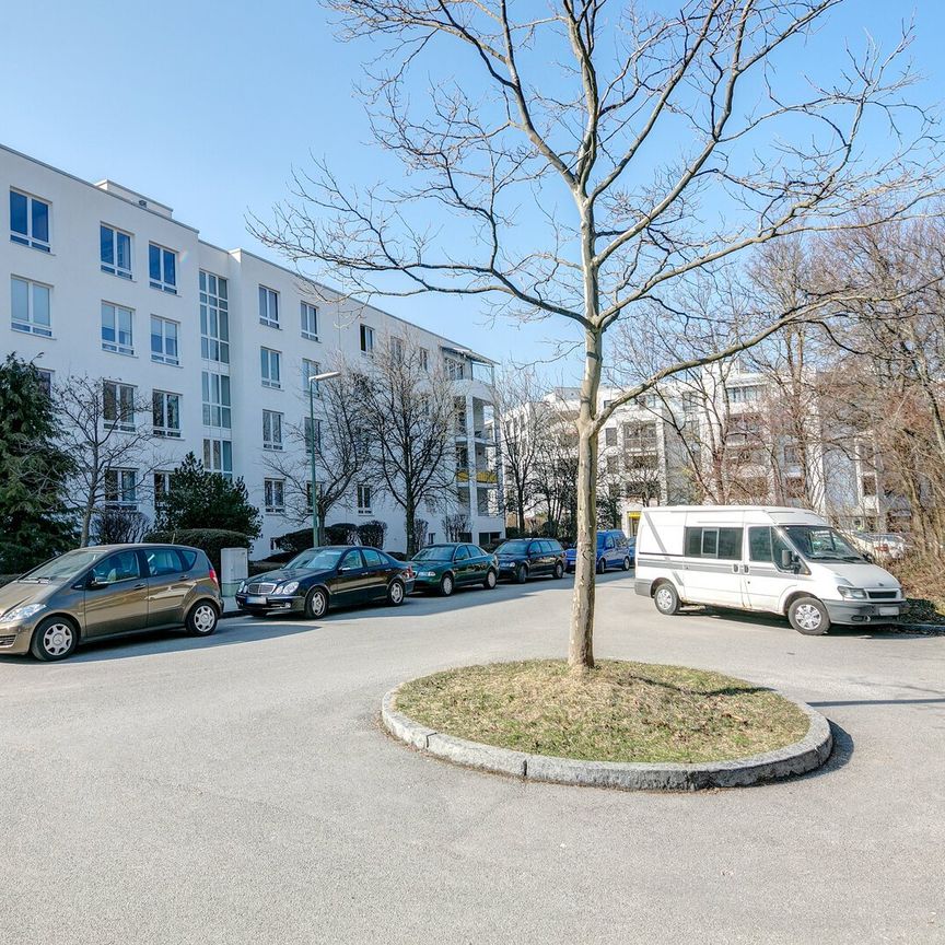 Freundliches Split-Level-Reihenhaus mit Terrasse - Foto 1