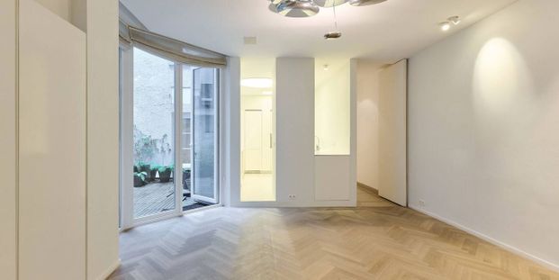 Appartement te huur in Elsene voor € 3.500 met 2 slaapkamers - Foto 1