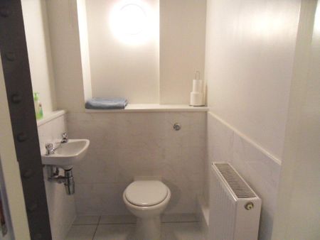 1 bedroom apartment to rent - Photo 5