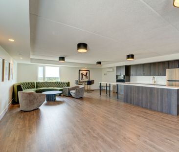 For Lease - 716 Main Street, Milton, Ontario - Photo 5