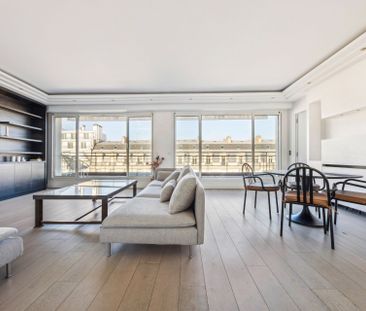 Location Appartement Paris 8 3 Pièces 118 m² - Photo 5