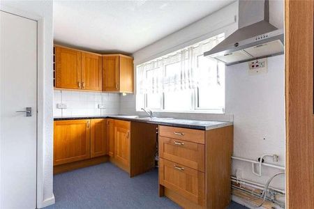 Hanover Way, Windsor, SL4 - Photo 2