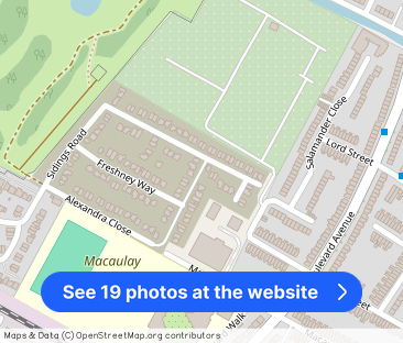 Alexandra Close, Grimsby - Photo 1