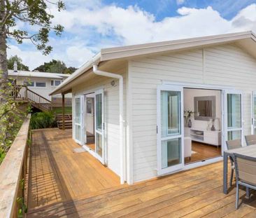 Modern 2-Bed Gem with Views & Workshop - Photo 5