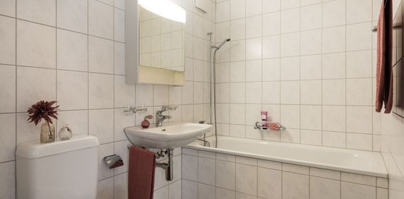 Schöne Wohnung in Bremgarten - Photo 2