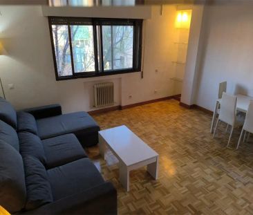 Apartamento de alquiler en Calle de Pilar Cavero, 5c, San Pascual - Photo 1