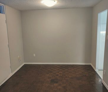 Hager Creek - 3 Bedroom - Photo 2