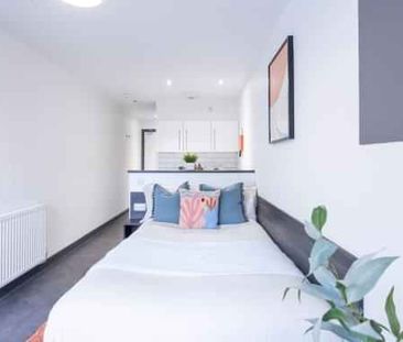 8 Bed En-suite - Photo 6