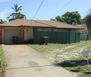 Single level home with 3 bedrooms - Photo 4