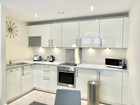 2 bedroom apartment to rent - Photo 5