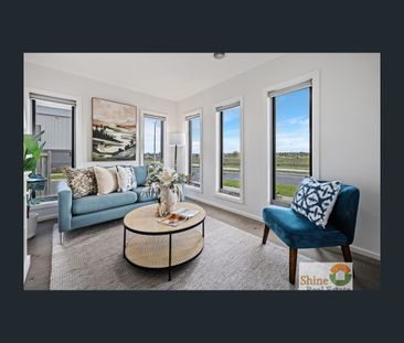142 Morison Road, Clyde North, Vic 3978 - Photo 6