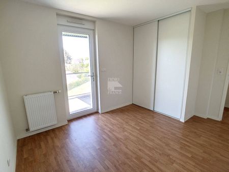 Location appartement 5 pièces 113.48 m² à Laval (53000) - Photo 4