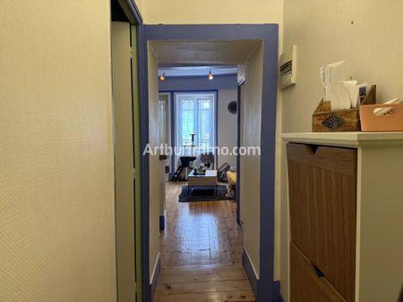 Location Appartement 2 pièces 46 m2 à Lons-le-Saunier - Photo 5