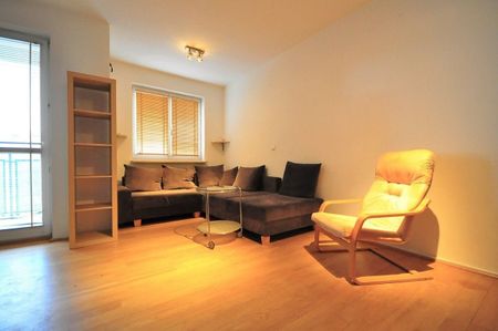 Ursynów Natolin, trzy pokoje, dwa balkony, garaż 64 m² - Photo 2