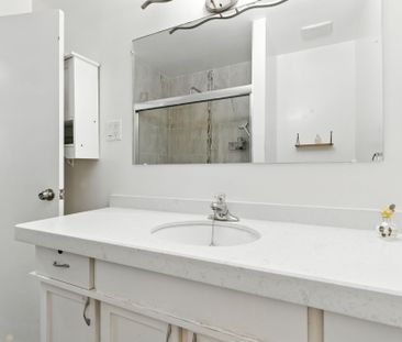 For Lease - 10 Owen Place Unit# MAIN, Hamilton, Ontario - Photo 5