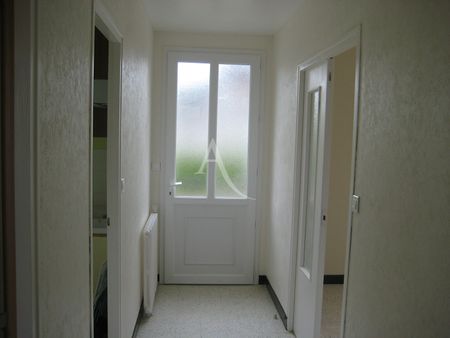 Location Maison 3 pièces 65m² - Photo 4