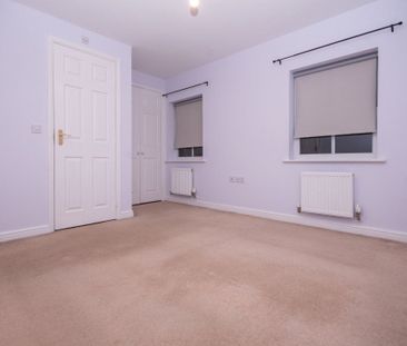 3 bedroom end of terrace house - Photo 5