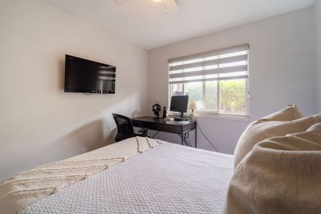 For Lease - 1450 Glen Abbey Gate Unit# 612, Oakville, Ontario - Photo 3