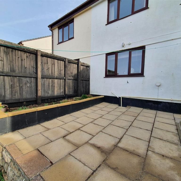 2 bedroom semi-detached house to rent - Photo 1