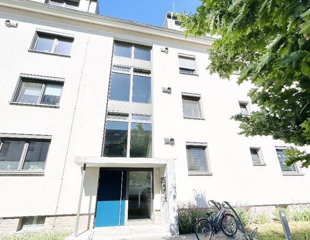 Moderne 3-Zimmer-Wohnung im Herzen Franklins - Foto 1