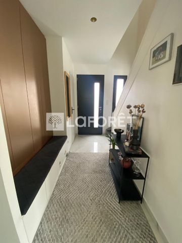 House - Photo 5