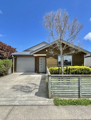 Fully Furnished 3-Bedroom Home in Ebdentown - Photo 3