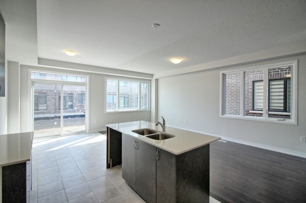 For Lease - 400 Newman Drive Unit# 37, Cambridge, Ontario - Photo 1