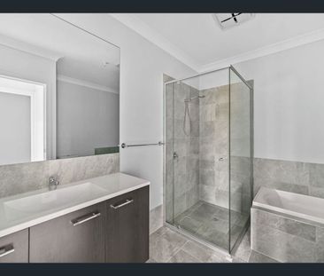 4 Bedroom Home - Photo 5