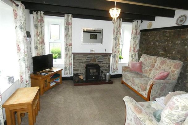 2 bedroom cottage to rent - Photo 1