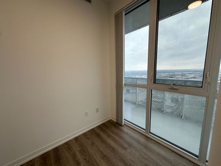 For Lease - 8 Interchange Way Unit# 4906, Vaughan, Ontario - Photo 5