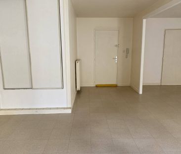 Location appartement 3 pièces 80.9 m² à Vals-les-Bains (07600) - Photo 2