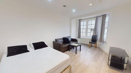 Studio to rent - Photo 2