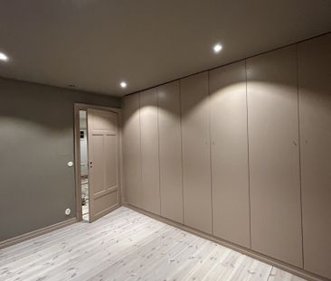 Drottningvägen, Saltsjö-Boo - Foto 1