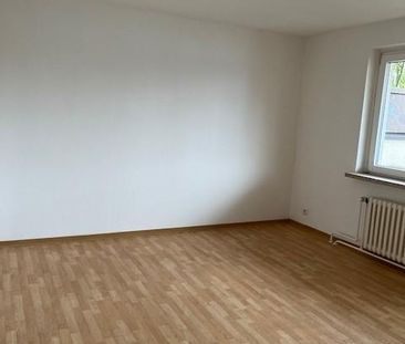 ~FRISCH RENOVIERT~Helle 3-Zimmerwohnung mit Balkon** - Foto 4