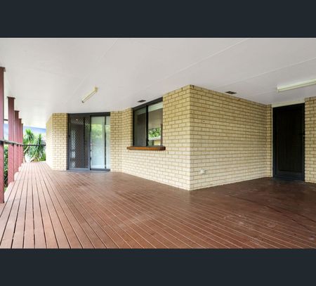 1 Rosella Street, Coffs Harbour, NSW 2450 - Photo 2