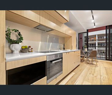 406/97 Palmerston Crescent, South Melbourne, Vic 3205 - Photo 2